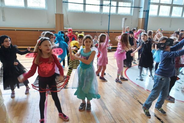 MAŠKARNÍ KARNEVAL školní družiny